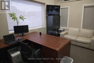 33 S Station St in Toronto, ON - Building Photo - Building Photo