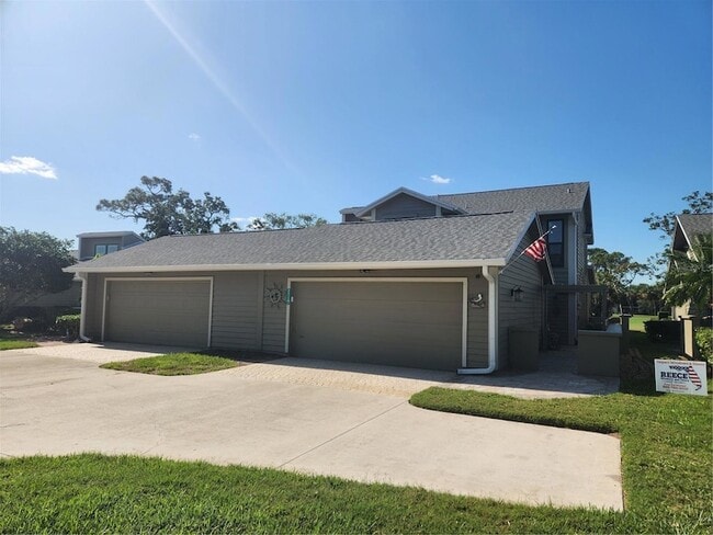 property at 3411 Avenida Madera