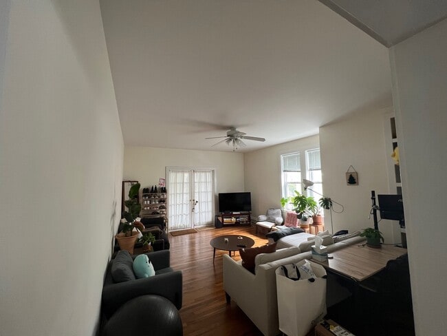 45 Franklin St, Unit 1 in Somerville, MA - Building Photo - Building Photo