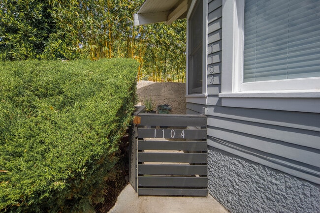 1100 Coronado Ter, Unit 1104, Unit 1104