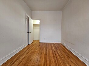 709 W Cornelia Ave in Chicago, IL - Building Photo - Building Photo