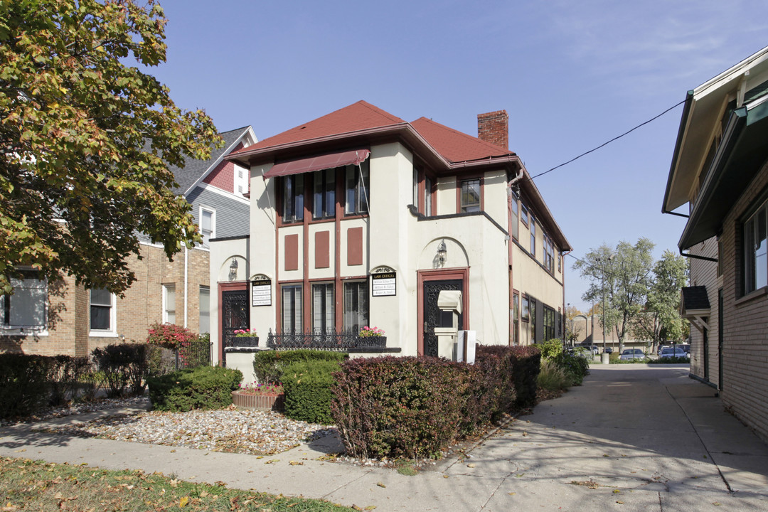 419 S Westnedge Ave in Kalamazoo, MI - Foto de edificio