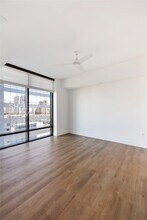 808 Crawford St in Houston, TX - Foto de edificio - Building Photo