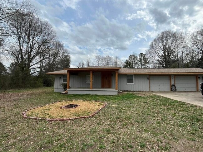 property at 1115 Old Alabama Rd SW