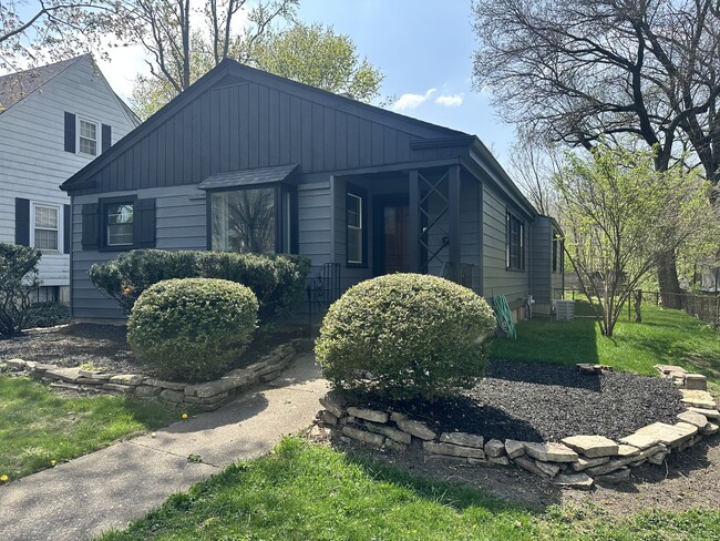 property at 834 Gardner Rd