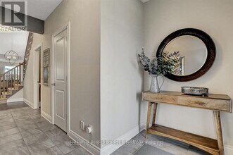 308 Rosina Way in Ottawa, ON - Building Photo - Building Photo