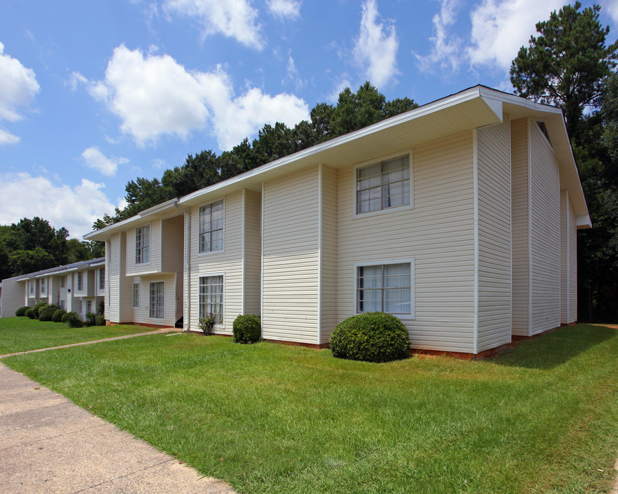 Z - Forrester Gardens in Tuscaloosa, AL - Foto de edificio