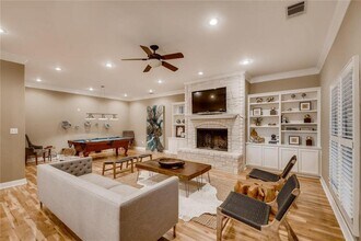 1822 W 11th St in Austin, TX - Foto de edificio - Building Photo