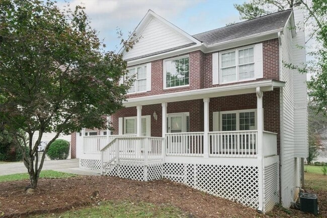 4085 Pineset Dr in Alpharetta, GA - Building Photo - Building Photo