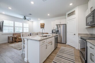 8665 Via Mar Rosso in Greenacres, FL - Building Photo - Building Photo