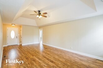 1148 Chinook Cir in Clarksville, TN - Building Photo - Building Photo
