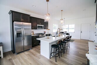 2039 Isabella Ln in Minooka, IL - Building Photo - Building Photo