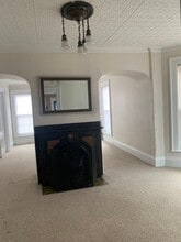 41 Ohio St, Unit One bedroom clean unit in Bangor, ME - Building Photo - Building Photo