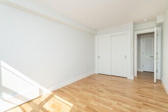 1410 Columbia Rd, Unit 15F in Boston, MA - Foto de edificio - Building Photo