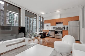 444 W 6th Ave in Vancouver, BC - Building Photo - Building Photo