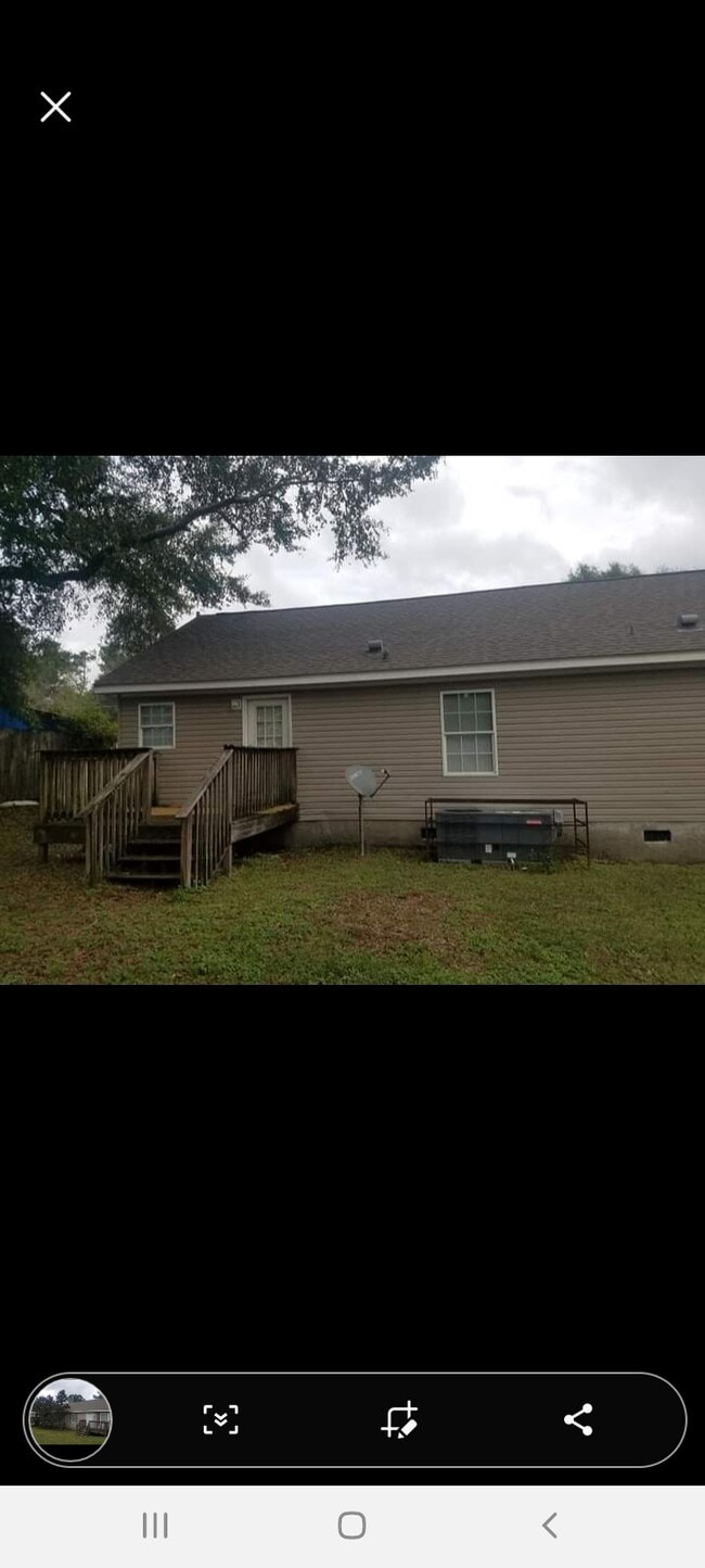 236 Forrest Dr in Midway, FL - Building Photo - Building Photo