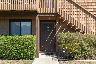 Walters Glen in Concord, CA - Building Photo - Building Photo