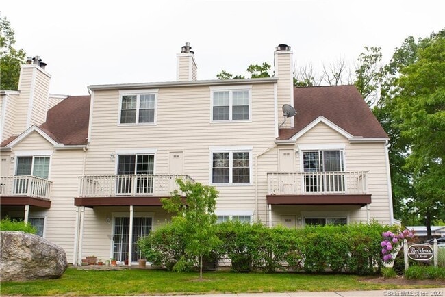 15 Janet Cir in Bridgeport, CT - Building Photo - Building Photo