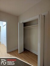 630 W Cornelia Ave, Unit C628-E2 in Chicago, IL - Building Photo - Building Photo