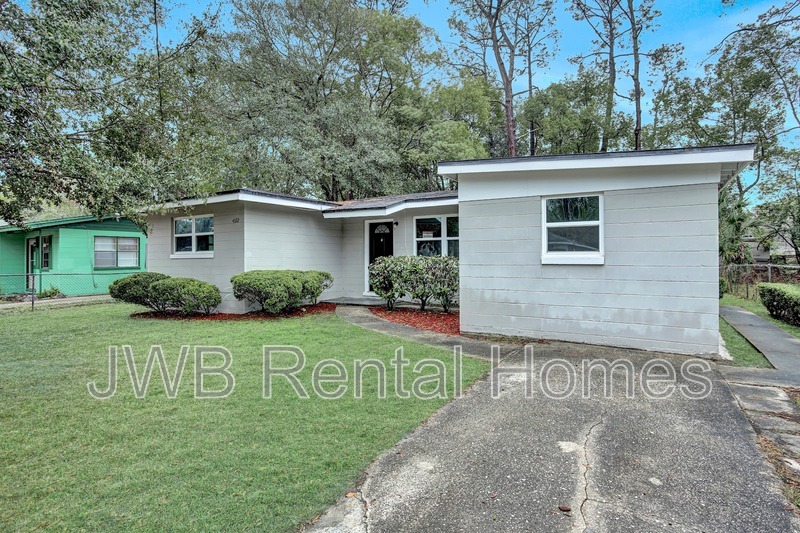 4672 Colchester Rd in Jacksonville, FL - Building Photo