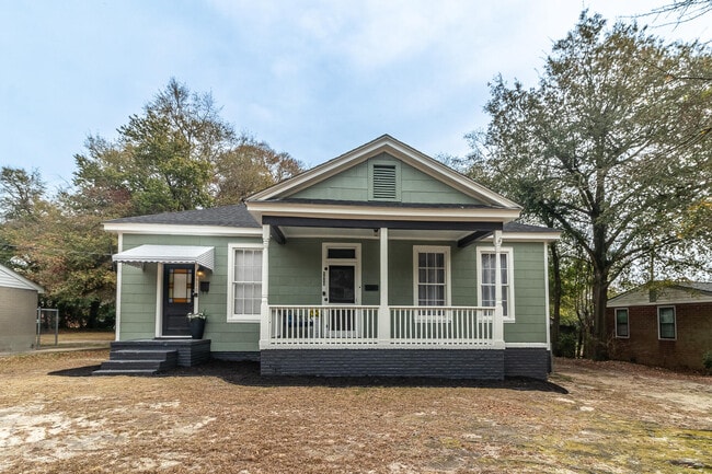 property at 1512 Stovall St