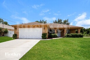 3519 41st St SW in Lehigh Acres, FL - Building Photo
