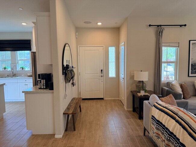 67924 Rio Vista Dr in Cathedral City, CA - Building Photo - Building Photo