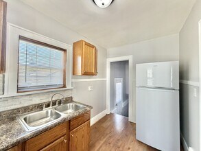 1212 Center Ave in Janesville, WI - Building Photo - Building Photo