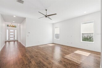 6719 S Dauphin Ave in Tampa, FL - Building Photo - Building Photo