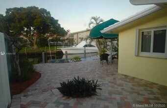 1017 SW 12th Ct in Fort Lauderdale, FL - Building Photo - Building Photo