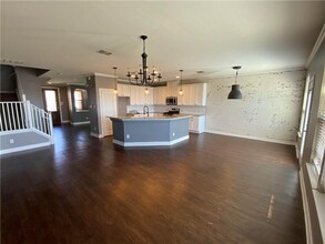 5849 Sardinia Dr in Round Rock, TX - Foto de edificio - Building Photo