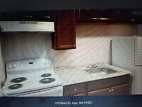 10 E Main St, Unit 1 photo'