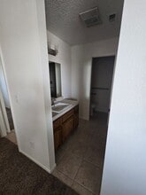 6695 Kent Ave in Hanford, CA - Building Photo - Building Photo