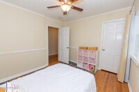 326 Forest Grove Ave photo'
