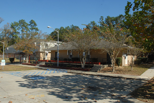 Autumn Trace in Silsbee, TX - Building Photo - Building Photo