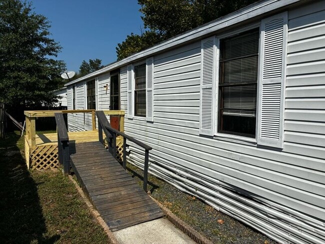 7621 Sunwood Dr in Jacksonville, FL - Building Photo - Building Photo