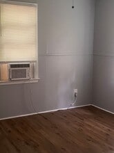 823 N Commander St in Florence, SC - Building Photo - Building Photo