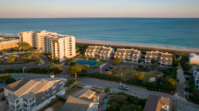 Station One Townhomes in Wrightsville Beach, NC - Building Photo - Building Photo