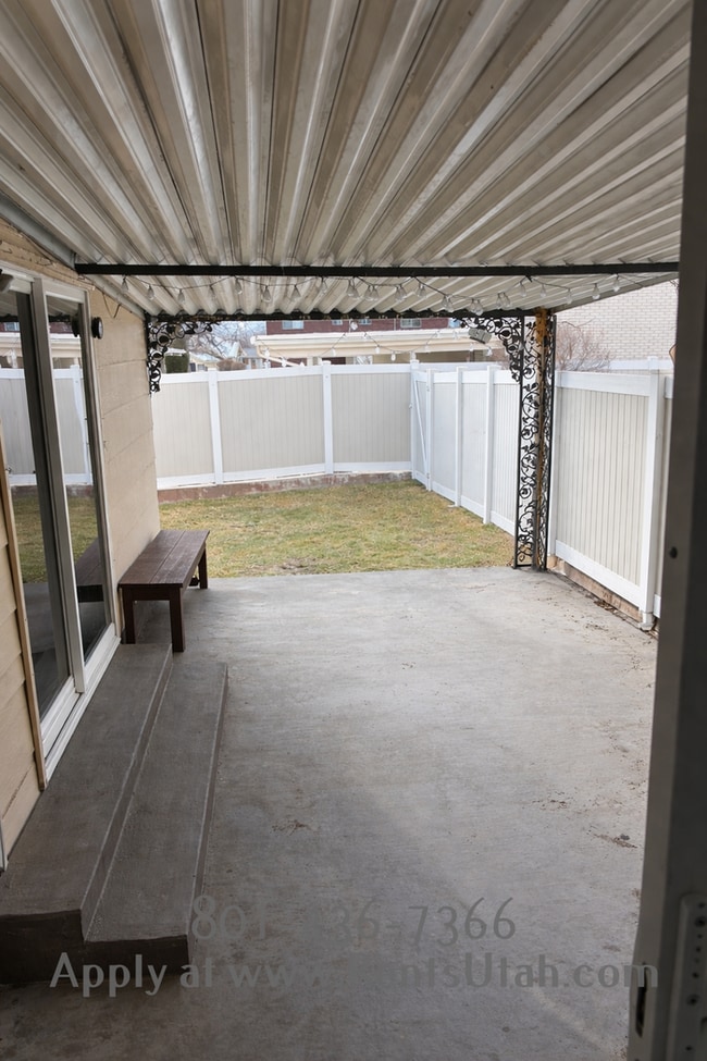 2091 W 220 N in Provo, UT - Building Photo - Building Photo