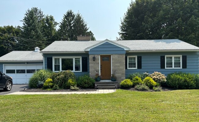 property at 2702 E Colvin St