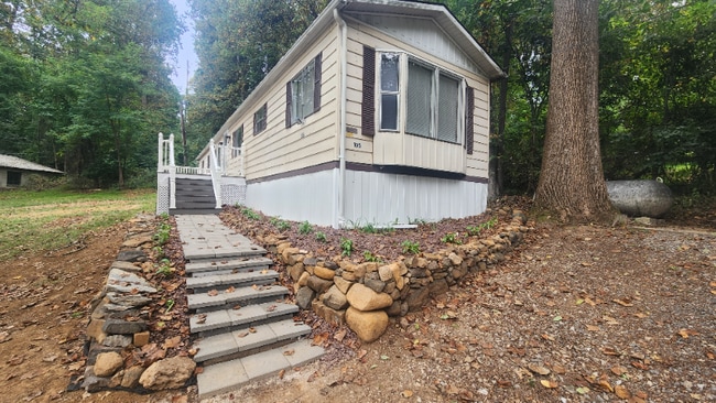 105 Ironstone Rd in New Cumberland, PA - Building Photo - Building Photo