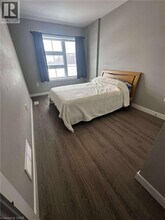 604 Caryndale Dr in Kitchener, ON - Building Photo - Building Photo