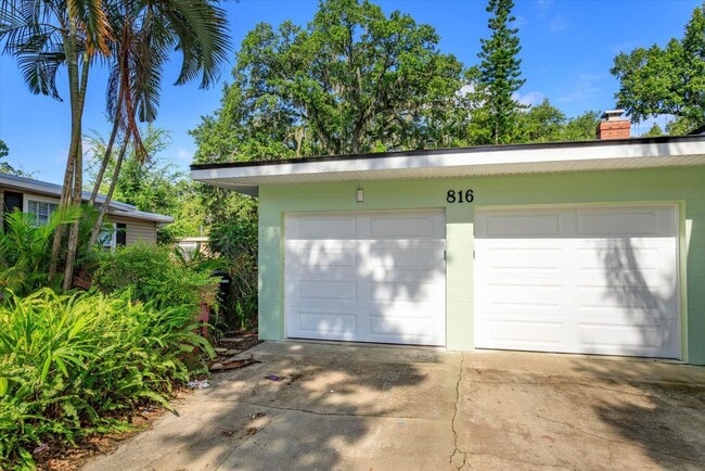 property at 816 Putnam Ave