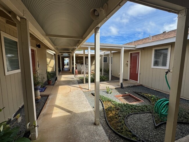 95-1050-1050 Maka?ika?i St in Mililani, HI - Building Photo - Building Photo