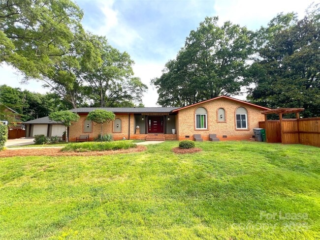 property at 5745 Riviere Dr