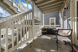 673 E 2nd St, Unit 1 in Boston, MA - Building Photo - Building Photo