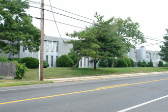 Ocean Pines in Point Pleasant Beach, NJ - Building Photo - Building Photo