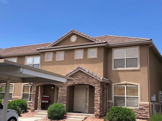 3155 S Hidden Valley Dr, Unit 336 in Saint George, UT - Foto de edificio