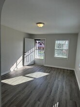 779 Brentnell Ave in Columbus, OH - Building Photo - Building Photo