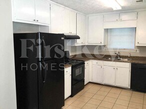 8321 Mountain Pass in Riverdale, GA - Building Photo - Building Photo